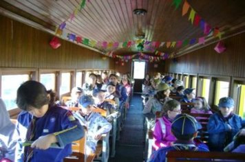 Foto - PASSEIO DO TREM TURÍSTICO DIA 12 DE JUNHO - SÁBADO - DIA DOS NAMORADOS