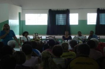 Foto - Entrega Uniformes para o Centro de Convivência do Idoso - CCI