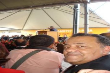 Foto - Entrega da SAMU ao prefeito Ediney em Tatuí