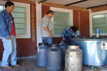 Foto - Funcionamento Piloto da Pasteurização de Leite em Paraguaçu