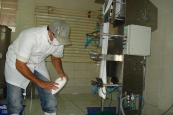 Foto - Funcionamento Piloto da Pasteurização de Leite em Paraguaçu