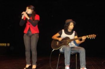 Foto - 1º Jovem Canta