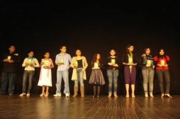 Foto - 1º Jovem Canta