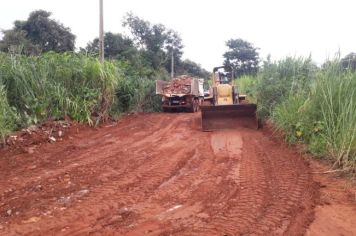 Prefeitura segue com manutenção nas estradas rurais