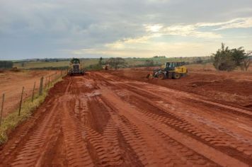 Prefeitura de Paraguaçu inicia trabalhos de melhorias na estrada de acesso ao bairro Brumado