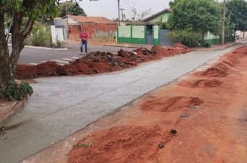 Prefeitura instala três sarjetões na Vila Marin