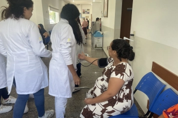 Dia Nacional dos Técnicos e Auxiliares de Enfermagem: O Coração do Cuidado na Saúde de Paraguaçu Paulista