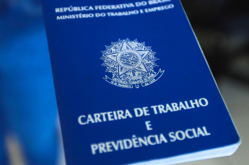 PAT: Vagas de emprego disponíveis para garçom, cozinheira, caixa e gerente