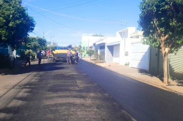 Trecho da Rua Conselheiro Rodrigues Alves recebe recape e ganha novo asfalto 