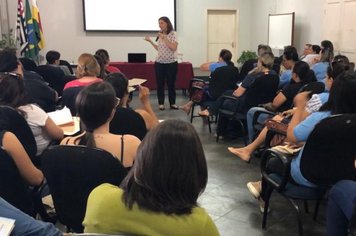 Professores especialistas de Paraguaçu têm capacitação com professora da Unesp