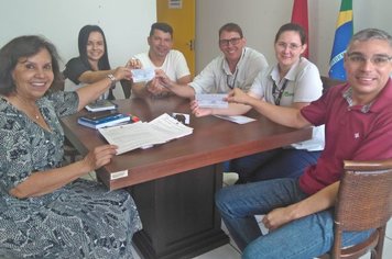 Projetos sociais de Paraguaçu recebem apoio da Usina Cocal