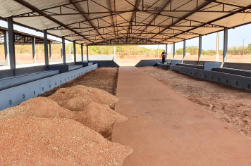 Galpões de animais estão sendo revitalizados do solo ao teto, para a Expo Paraguaçu 2025