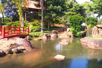 Secretaria de Turismo ajusta horários de funcionamento do Grande Lago e Jardim das Cerejeiras