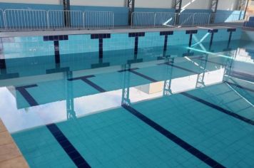 Departamento Municipal de Esporte e Lazer segue preparativos para adaptar piscina para aulas de hidroginástica