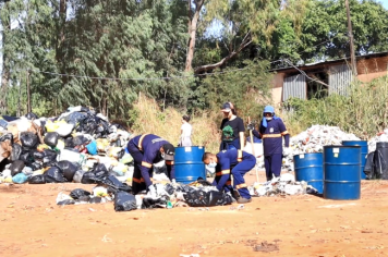 Prefeitura, em parceria com o Cisorp e Unesp, realiza a análise de resíduos sólidos em Paraguaçu