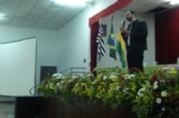 Palestra abre o ano letivo e aulas seguem após o carnaval