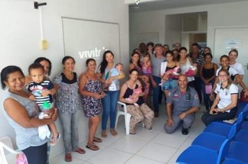 UBS Barra Funda VII promove orientação sobre como desengasgar bebês e crianças