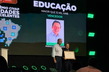 Paraguaçu conquista prêmio máximo em Educação no CIVAP Cidades Excelentes