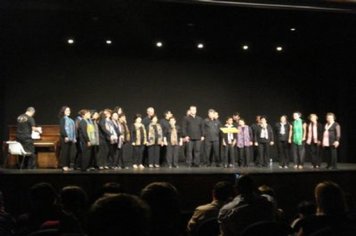 III Encontro de Corais lota Teatro Municipal com público, sensibilidade e boa música