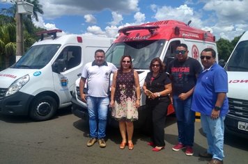 Paraguaçu recebe nova ambulância do SAMU