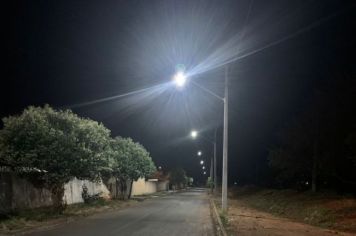 Rua Milton Bazzo recebe iluminação