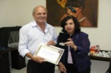 Almira é ouro e João Rio é Prata, em homenagem do Instituto Tiradentes 