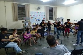 Homenagens a Paraguaçu e ao Dia da Mulher continuam com Sarau “Mulher e Literatura” na biblioteca