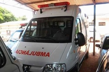 Paraguaçu recebe duas novas ambulâncias