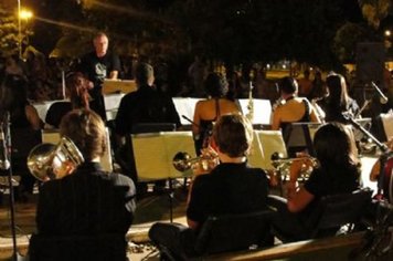 Lyra Municipal realiza apresentação especial de Natal nesta sexta no Cine Teatro