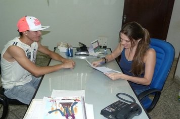 Prefeitura convoca universitários para o cadastramento do ano letivo de 2015
