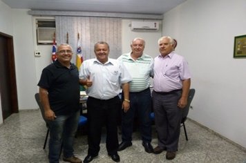 Prefeito se reune com Rotary para ações conjuntas