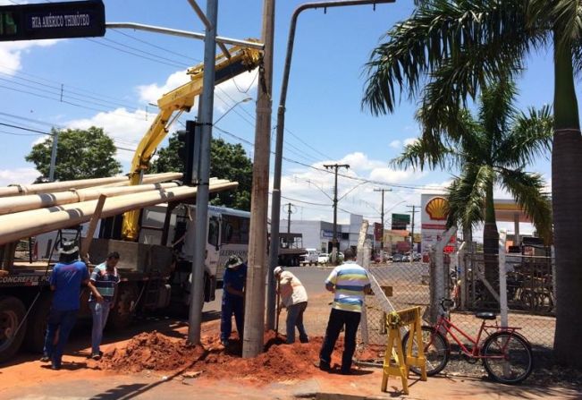 Câmeras de segurança começam a ser instaladas em pontos estratégicos de Paraguaçu