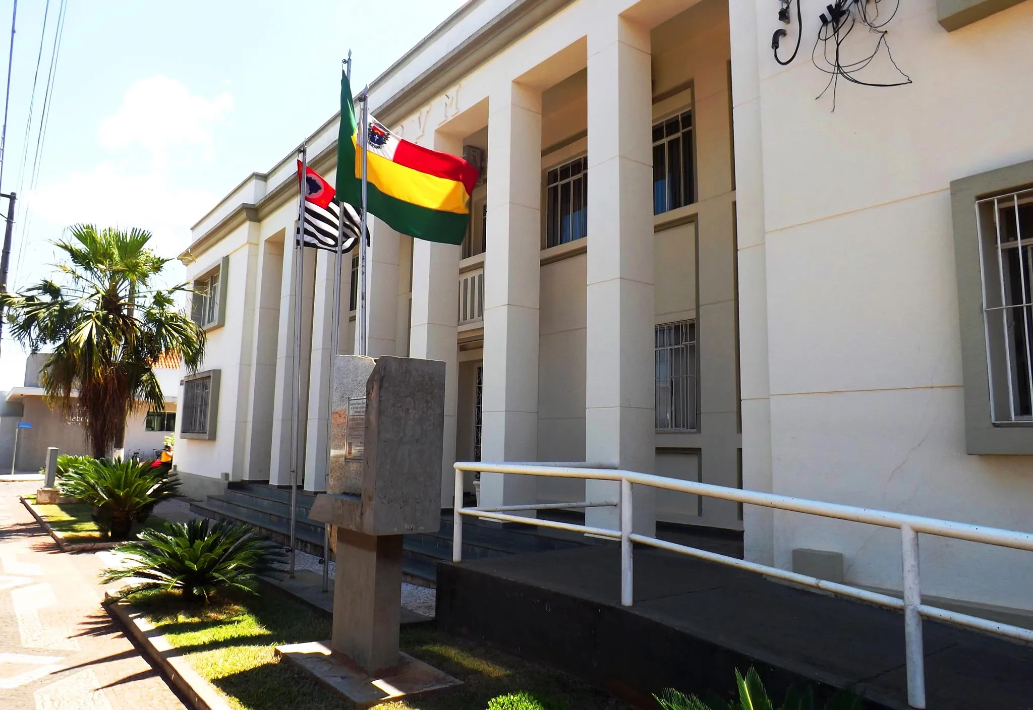 Prefeitura abre processo seletivo para estágio remunerado em Pedagogia