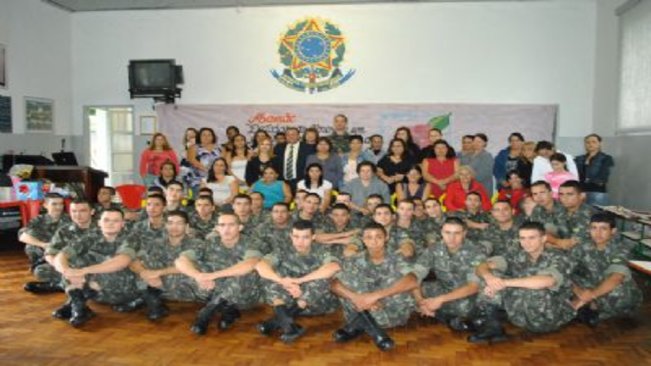 TG de Paraguaçu homenageou as mães dos atiradores