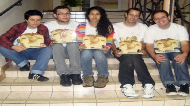 Trupe Kei dá o show em Ponta Grossa e volta com cinco prêmios e quatro indicações