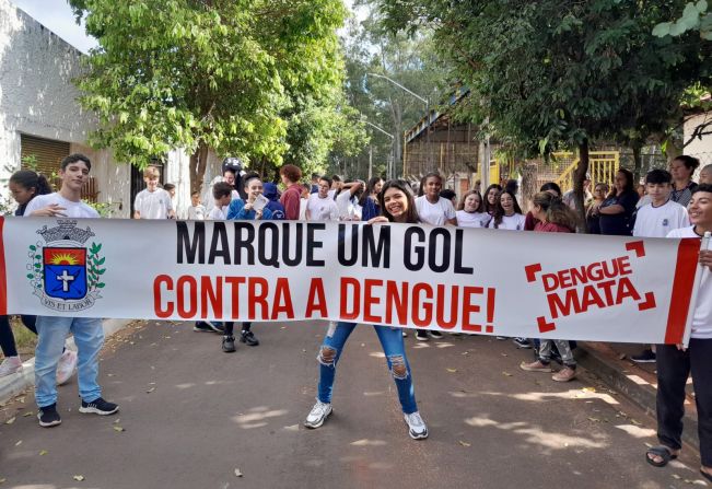 Escola Ivony realiza passeata contra a dengue em Conceição de Monte Alegre