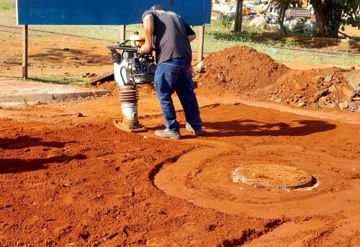 Prefeitura conclui reparos na via da Travessa Bruno Benazzi e trânsito é liberado