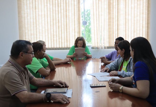 Prefeitura assina contrato com a Coopacam para retomada da coleta seletiva em Paraguaçu Paulista