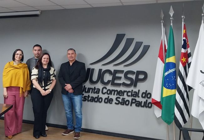 Equipe da Jucesp de Paraguaçu Paulista participa de capacitação em São Paulo para atualização dos conhecimentos