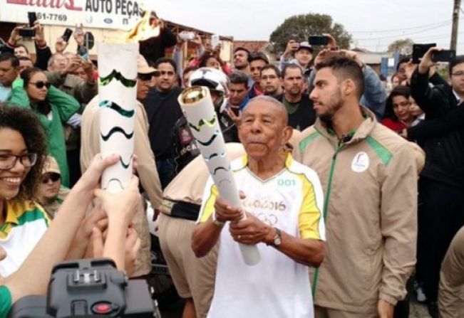 Projeto social de Tênis homenageia 'seo' Orlandinho