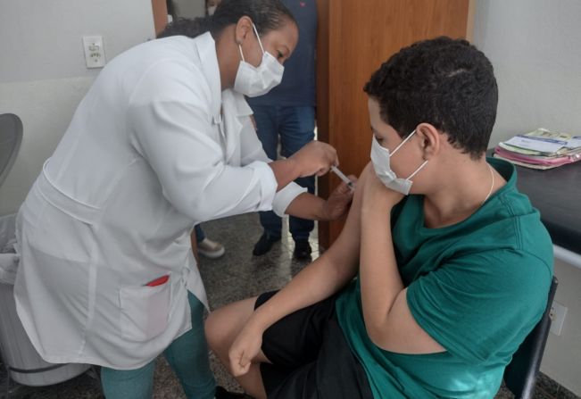 Paraguaçu Paulista realizou neste sábado, dia 25, mais uma ação de vacinação contra a Covid-19 e a Influenza