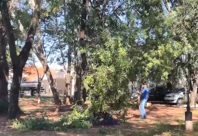 Projeto com reeducandos promove melhorias em espaços públicos de Paraguaçu Paulista