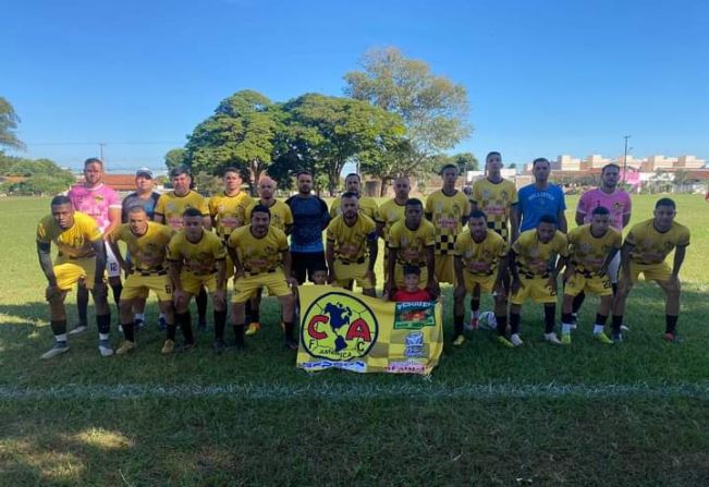 Departamento de Esportes apoia equipes de futebol de Paraguaçu Paulista