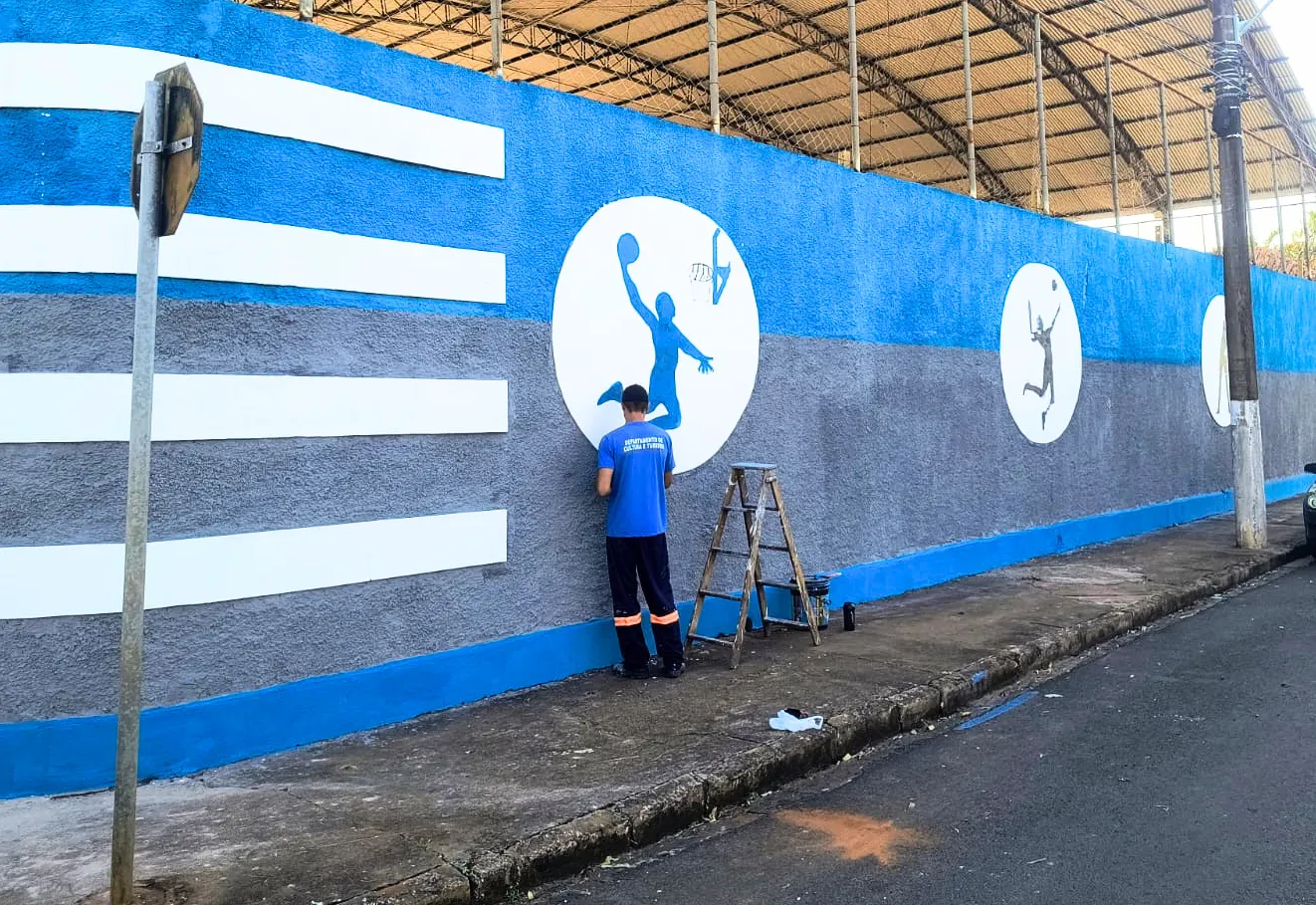 Quadra Elzinha passa por revitalização e ganha novo padrão visual para fortalecer o esporte local