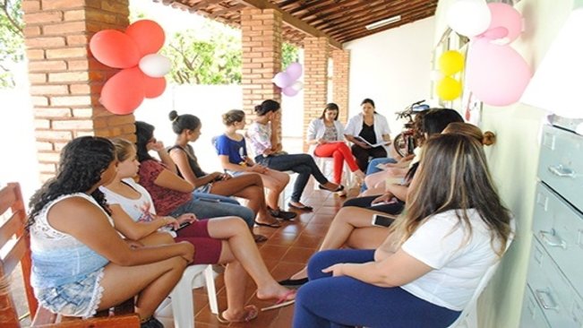 Unidade de Saúde Vila Nova III promove reunião com adolescentes