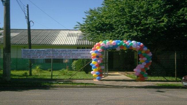 Escolas públicas iniciam o ano letivo de 2015 nessa semana em Paraguaçu