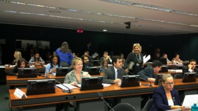 Deputada reforça mobilização para instalação do Instituto Federal de Educação em Paraguaçu