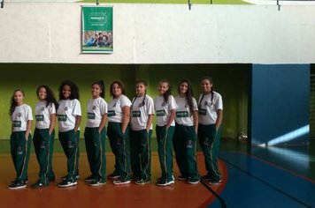 Equipe de basquete de Paraguaçu compete em semifinal dos Jogos Unimed