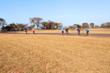 Pista de kart do Centro de Convergência passa por limpeza e manutenção em Paraguaçu Paulista