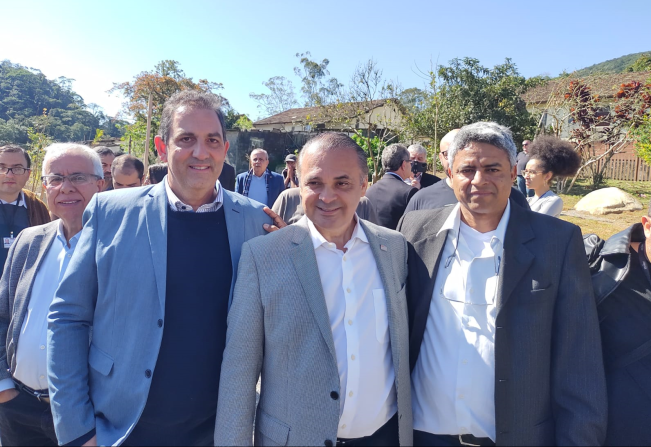 Estância Turística de Paraguaçu Paulista marca presença junto ao Secretário de Turismo, Roberto de Lucena, em evento na capital